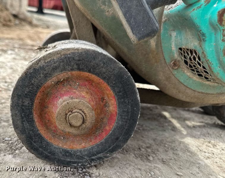 image for item DV2603 Lawn and garden equipment