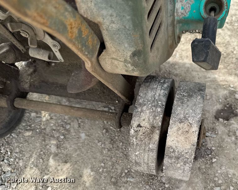 image for item DV2603 Lawn and garden equipment