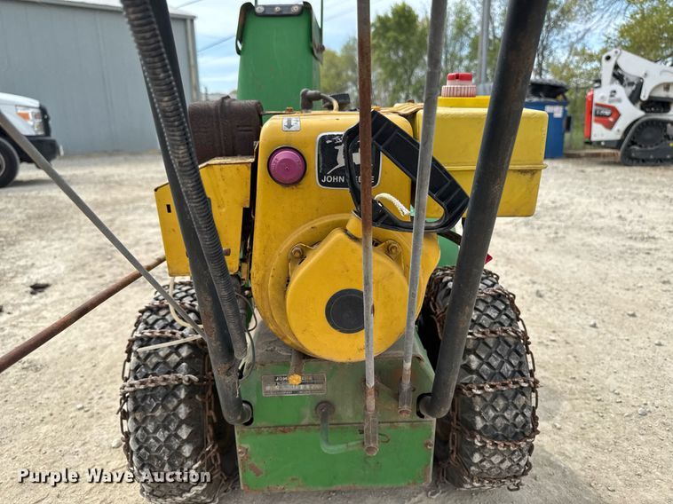 image for item DV2603 Lawn and garden equipment