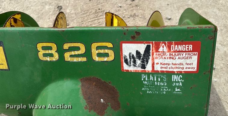 image for item DV2603 Lawn and garden equipment