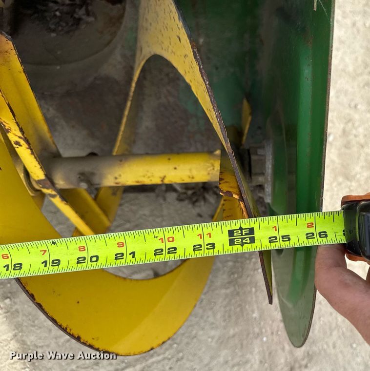 image for item DV2603 Lawn and garden equipment