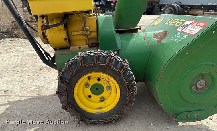 image for item DV2603 Lawn and garden equipment