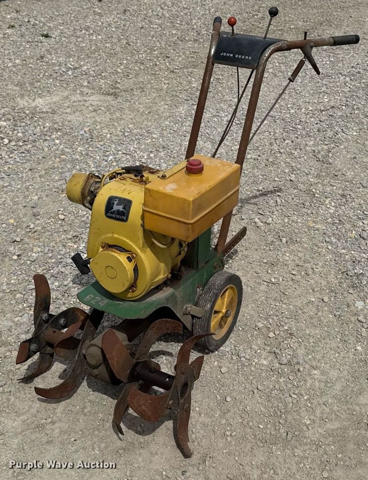 image for item DV2603 Lawn and garden equipment