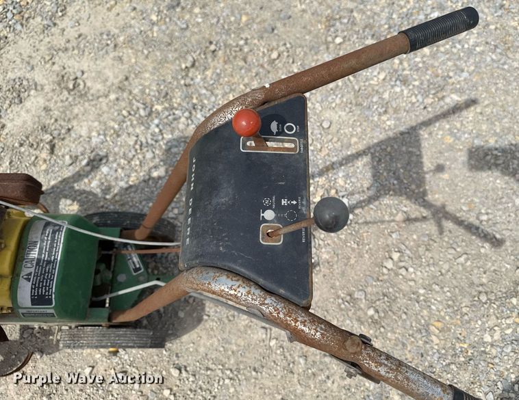 image for item DV2603 Lawn and garden equipment