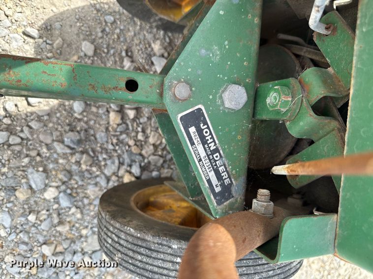 image for item DV2603 Lawn and garden equipment