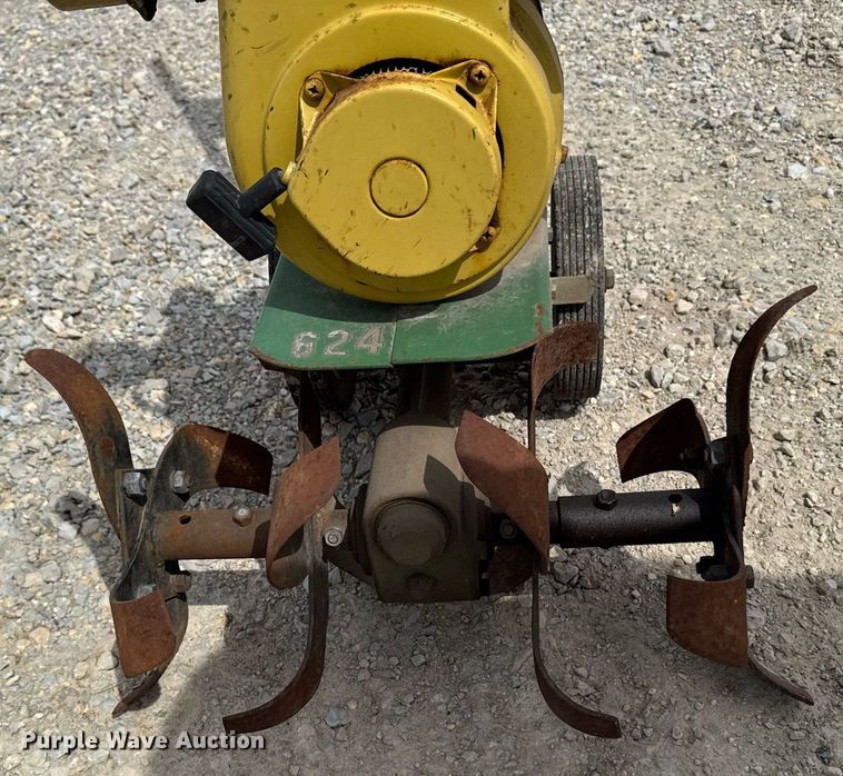 image for item DV2603 Lawn and garden equipment