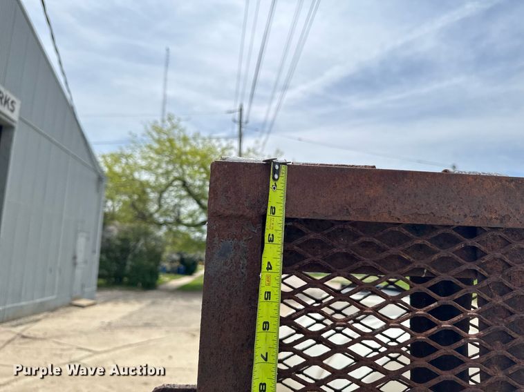 image for item DV2605 2003 Carry-On Trailer Corp 5X10WG utility trailer