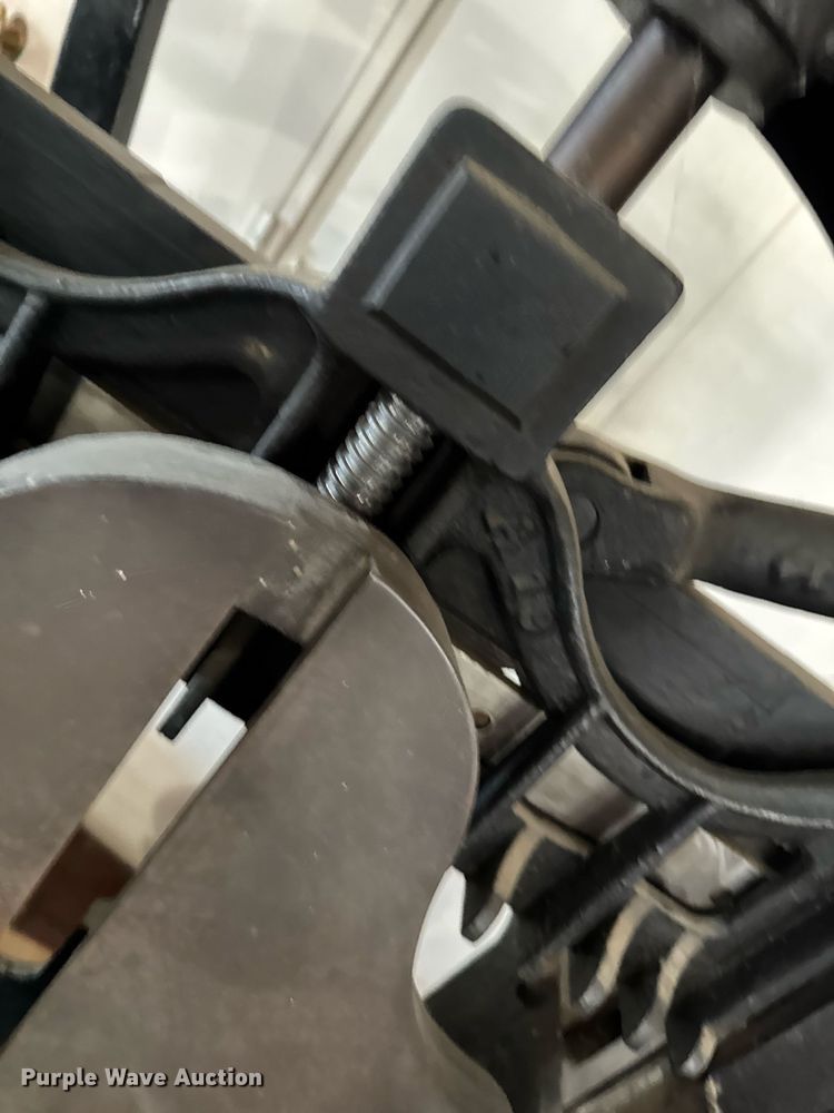 image for item DV2606 Challenge Machinery Company Advance paper cutter