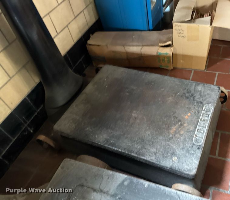 image for item DV2607 (3) scales