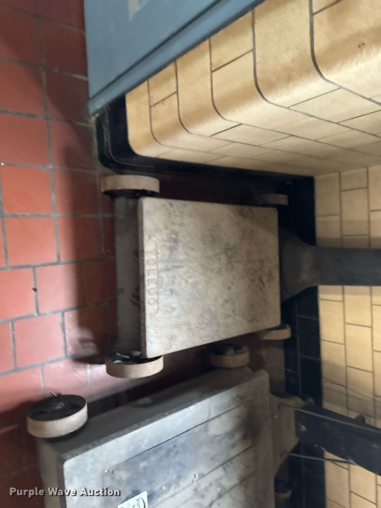 image for item DV2607 (3) scales