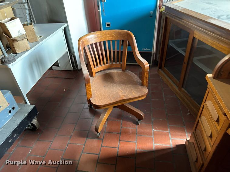 image for item DV2608 Furniture