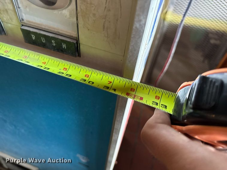 image for item DV2609 La Crosse Cooler Company LCV1LL170A5 Pepsi vending machine