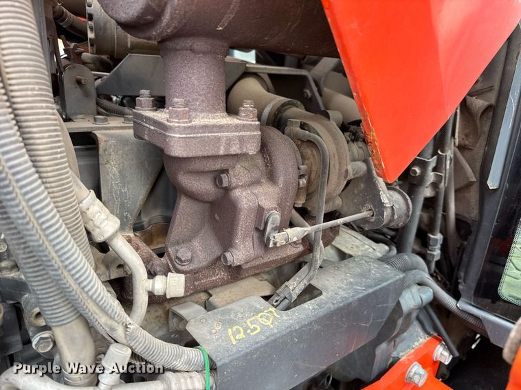 image for item DV4035 Kubota M7040 MFWD tractor