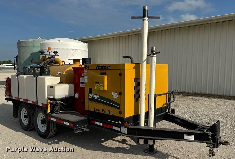 image for item DV4039 2016 Vermeer LP573SDT vacuum excavator