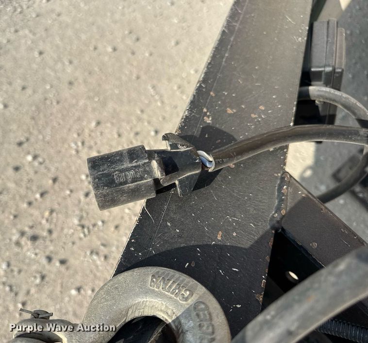 image for item DV4039 2016 Vermeer LP573SDT vacuum excavator