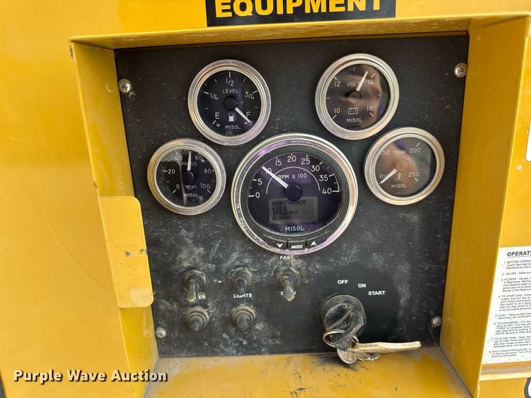 image for item DV4039 2016 Vermeer LP573SDT vacuum excavator