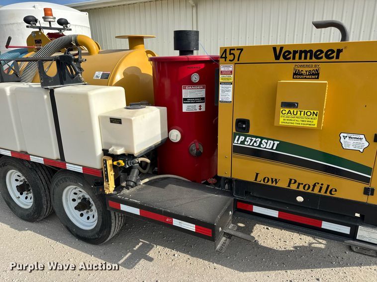 image for item DV4039 2016 Vermeer LP573SDT vacuum excavator