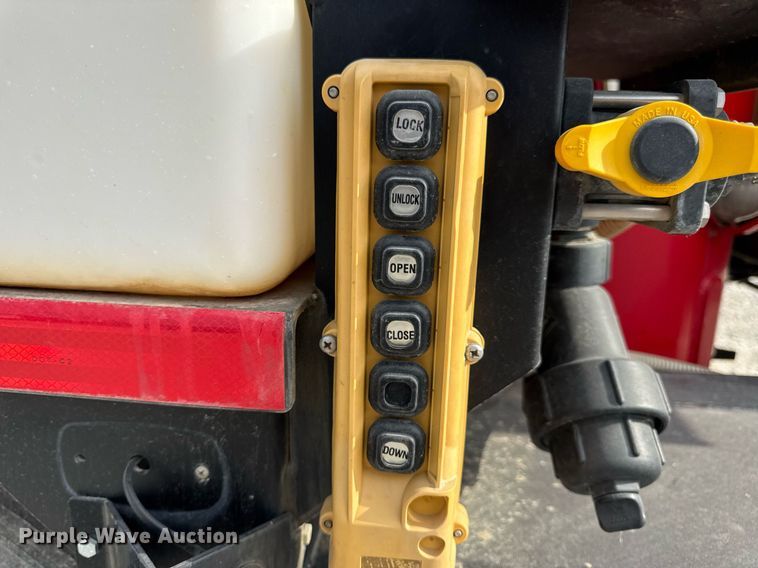 image for item DV4039 2016 Vermeer LP573SDT vacuum excavator