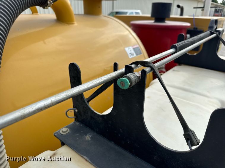 image for item DV4039 2016 Vermeer LP573SDT vacuum excavator