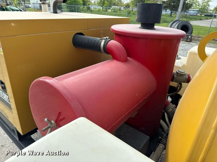 image for item DV4039 2016 Vermeer LP573SDT vacuum excavator