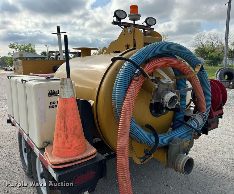 image for item DV4039 2016 Vermeer LP573SDT vacuum excavator