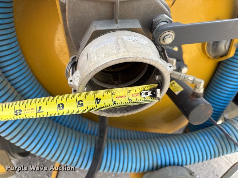 image for item DV4039 2016 Vermeer LP573SDT vacuum excavator