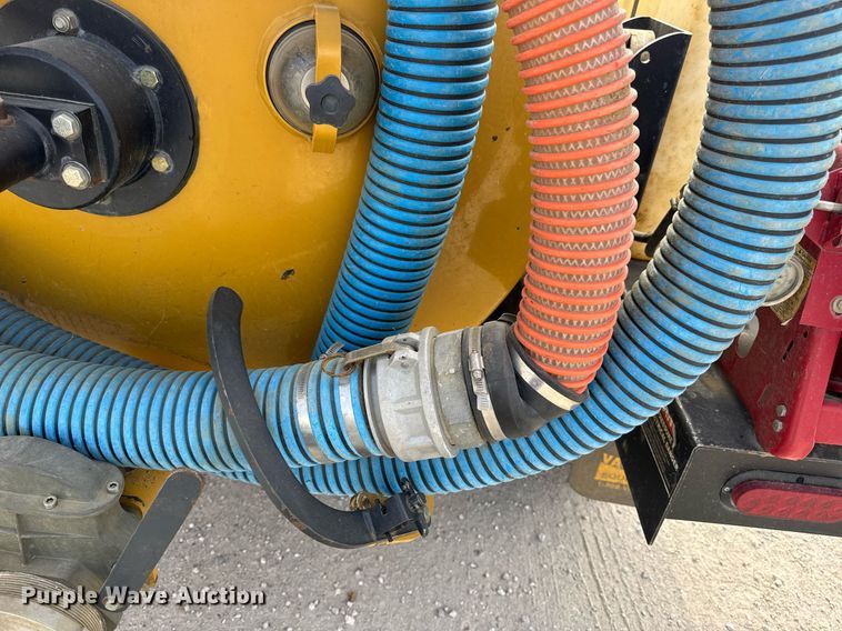 image for item DV4039 2016 Vermeer LP573SDT vacuum excavator