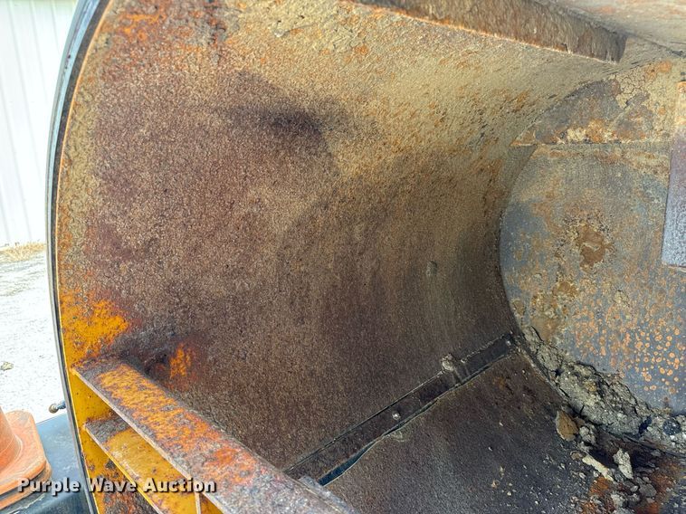 image for item DV4039 2016 Vermeer LP573SDT vacuum excavator