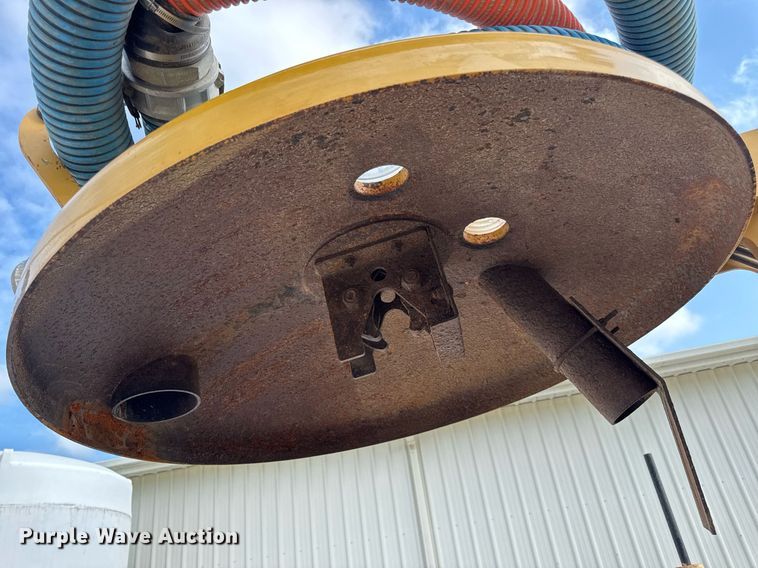 image for item DV4039 2016 Vermeer LP573SDT vacuum excavator