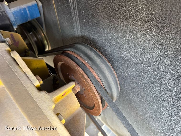 image for item DV4039 2016 Vermeer LP573SDT vacuum excavator