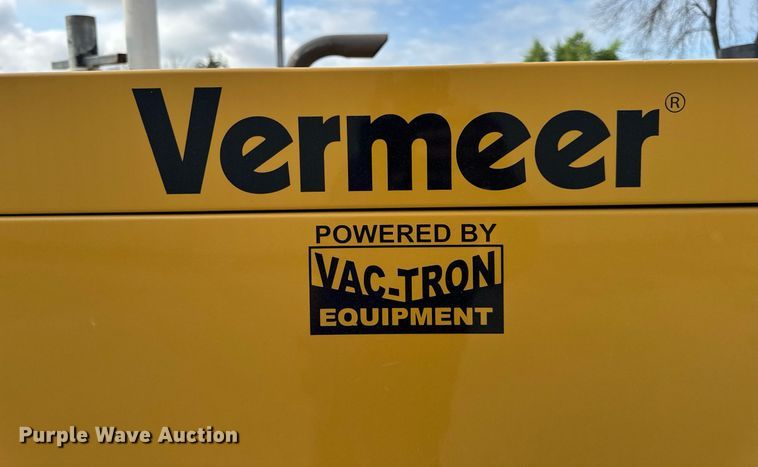 image for item DV4039 2016 Vermeer LP573SDT vacuum excavator