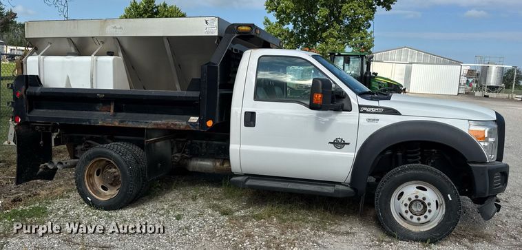 image for item DV4040 2015 Ford F550 Super Duty XL dump flatbed truck