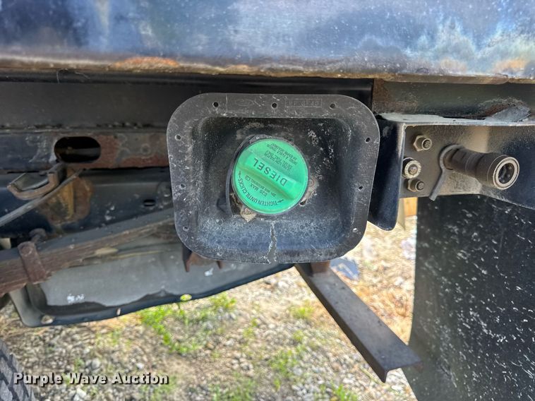 image for item DV4040 2015 Ford F550 Super Duty XL dump flatbed truck