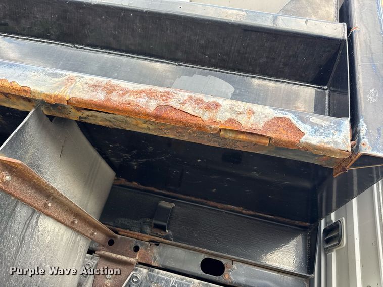 image for item DV4040 2015 Ford F550 Super Duty XL dump flatbed truck