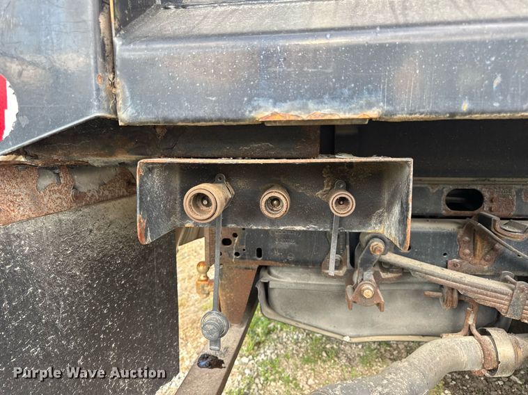 image for item DV4040 2015 Ford F550 Super Duty XL dump flatbed truck