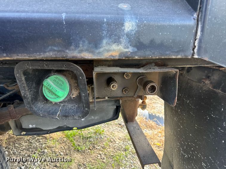 image for item DV4040 2015 Ford F550 Super Duty XL dump flatbed truck