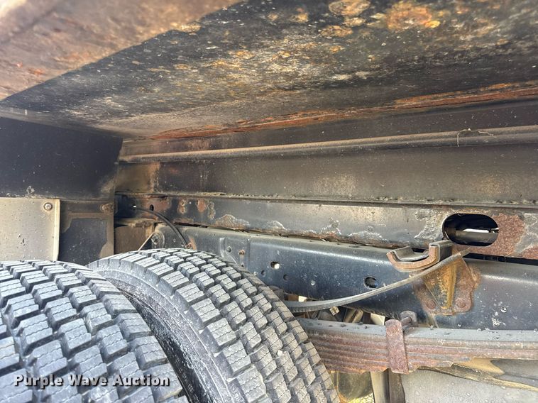 image for item DV4040 2015 Ford F550 Super Duty XL dump flatbed truck