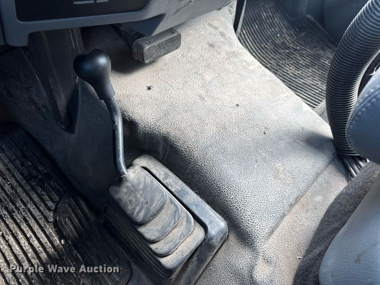 image for item DV4040 2015 Ford F550 Super Duty XL dump flatbed truck