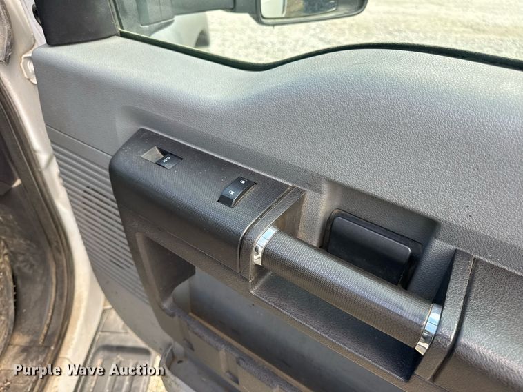 image for item DV4040 2015 Ford F550 Super Duty XL dump flatbed truck