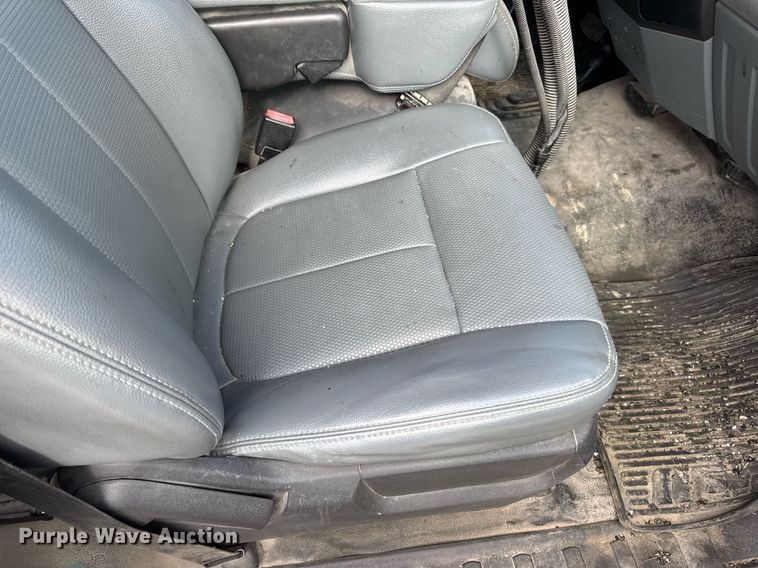 image for item DV4040 2015 Ford F550 Super Duty XL dump flatbed truck