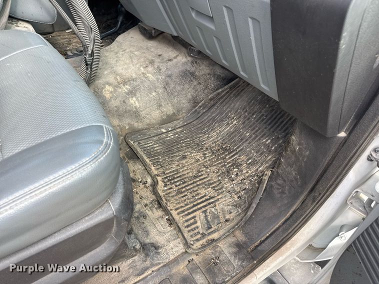 image for item DV4040 2015 Ford F550 Super Duty XL dump flatbed truck