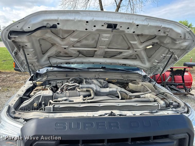 image for item DV4040 2015 Ford F550 Super Duty XL dump flatbed truck