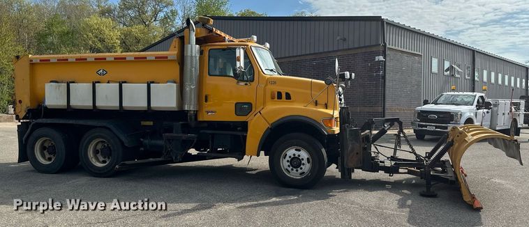 image for item EB2519 2004 Sterling LT9500 dump truck