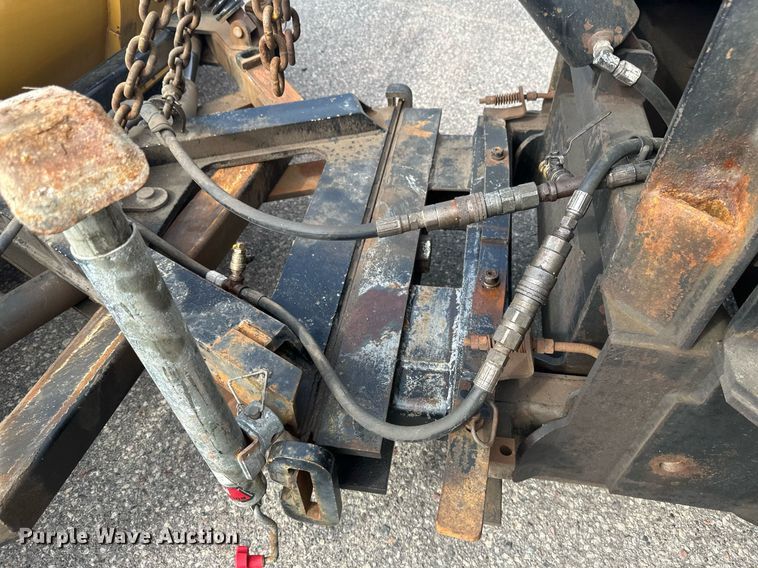 image for item EB2519 2004 Sterling LT9500 dump truck