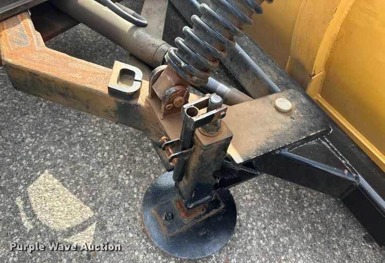 image for item EB2519 2004 Sterling LT9500 dump truck