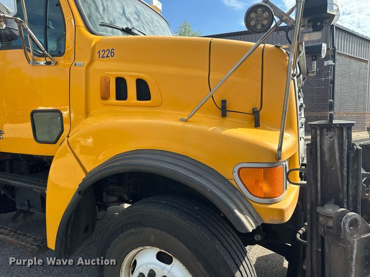 image for item EB2519 2004 Sterling LT9500 dump truck