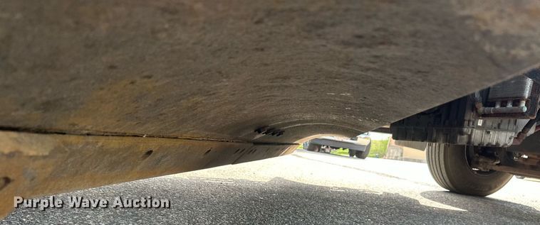 image for item EB2519 2004 Sterling LT9500 dump truck