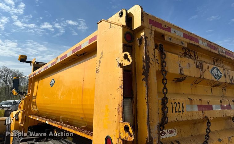 image for item EB2519 2004 Sterling LT9500 dump truck