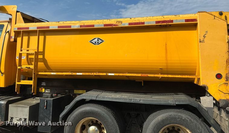 image for item EB2519 2004 Sterling LT9500 dump truck