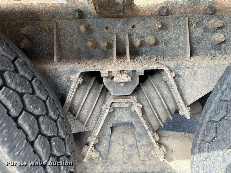 image for item EB2519 2004 Sterling LT9500 dump truck